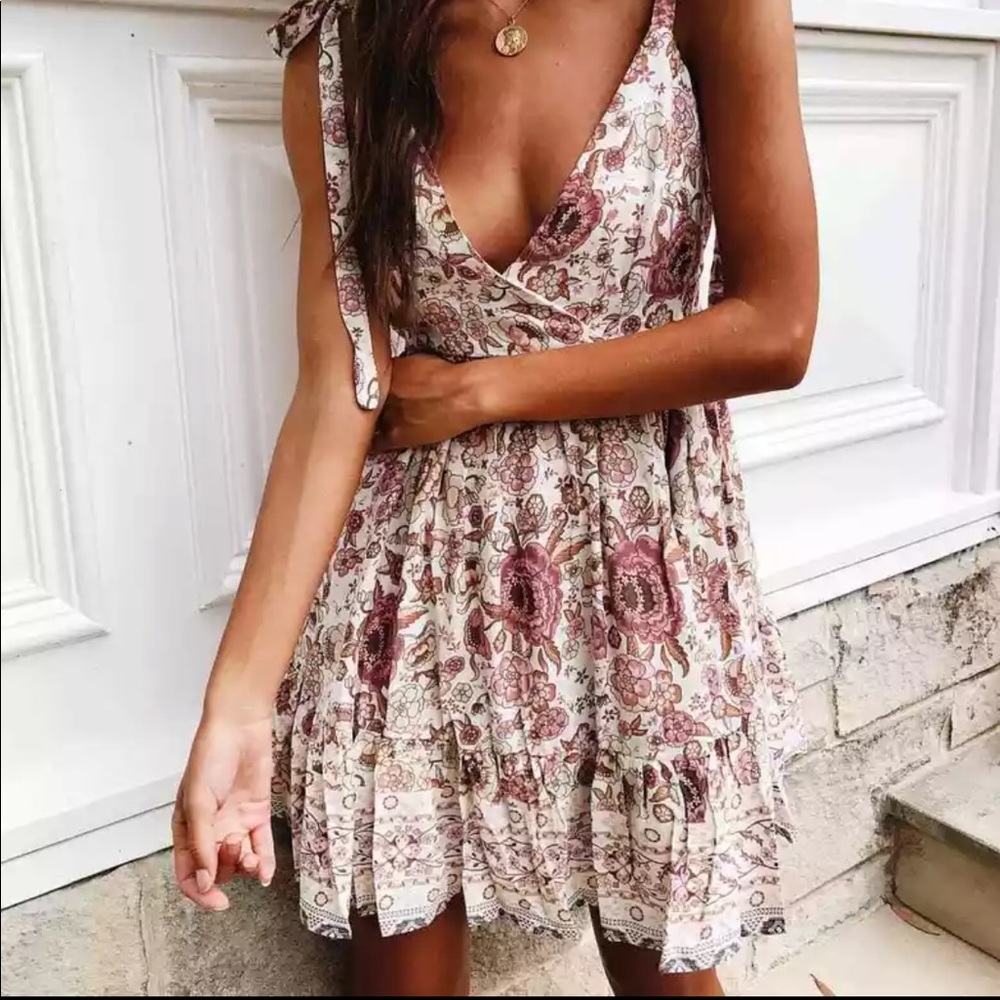 Summer Backless Printed Dress Beach Short Sundress - Picture 2 of 8